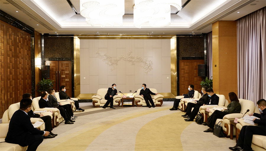 省尊龙凯时集团党委书记、董事长任丁率队赴南充调研