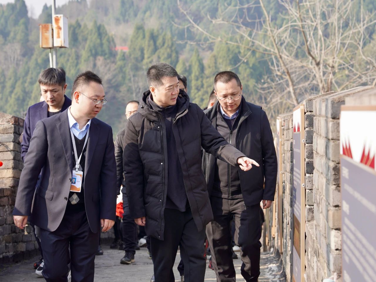 省尊龙凯时集团党委书记、董事长游勇检查督导春节安全生产工作并看望慰问坚守岗位的一线干部员工